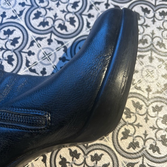 Rocco P black leather high heeled boot - Picture 3 of 9